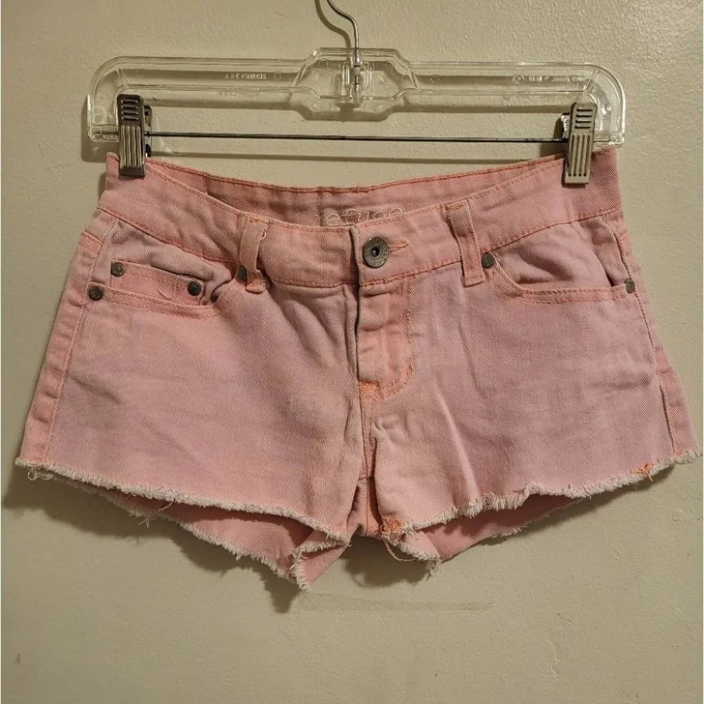 Women's Shorts by Refuge (sz 2)